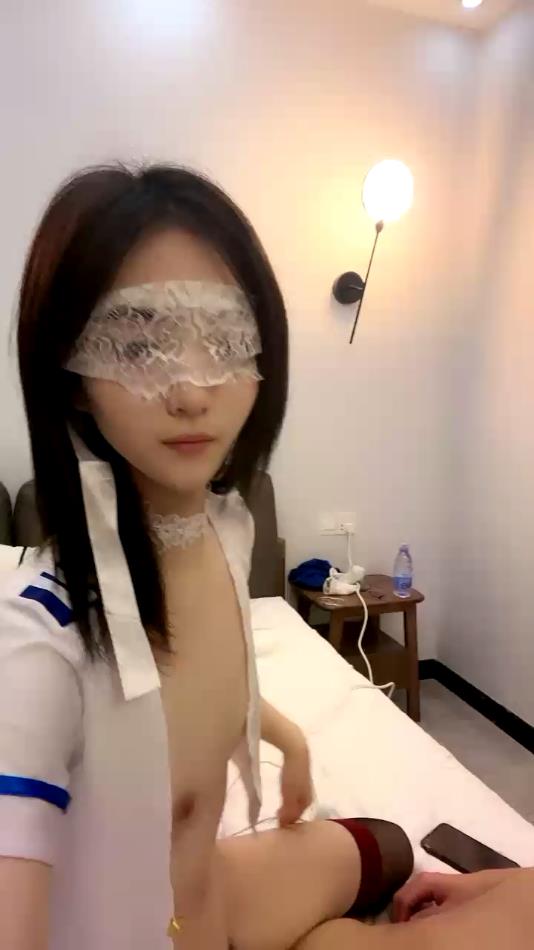 甜美面孔瘦瘦模特女神,主動掰穴,賣力深喉日常夫妻秀啪啪做愛強力大戰三小時