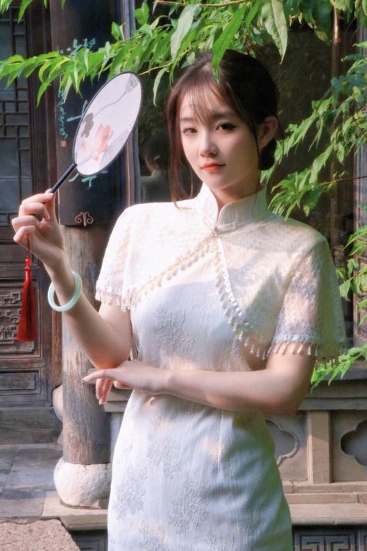 某某门事件】第444弹 杭州极品尤物 吴雨萌 与炮友做爱视频流出 好逼被这废男糟蹋了 (1)
