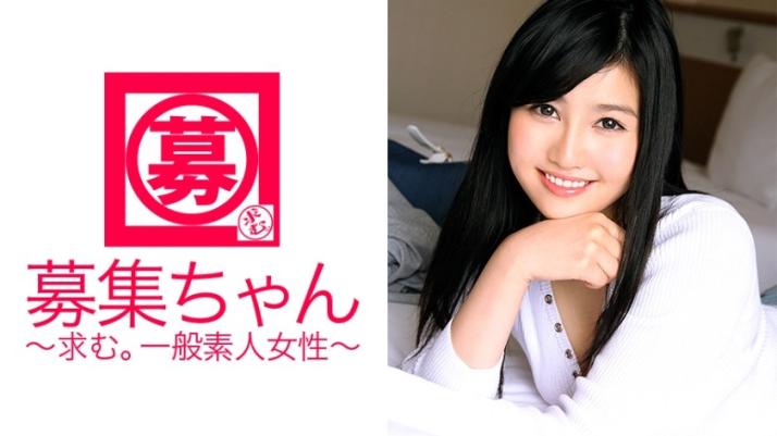 变态美人大学生小娜参上，她来袭了！第一次如此兴奋的性爱，她再度登场！野兽般的她无法控制，性欲爆棚，男人两人都难以应付的淫荡女孩！- 小娜