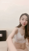新人!大学生下海~校花级别,【小佳佳】,兼职黄播,洗澡扒穴,能清楚的看到那个小洞洞