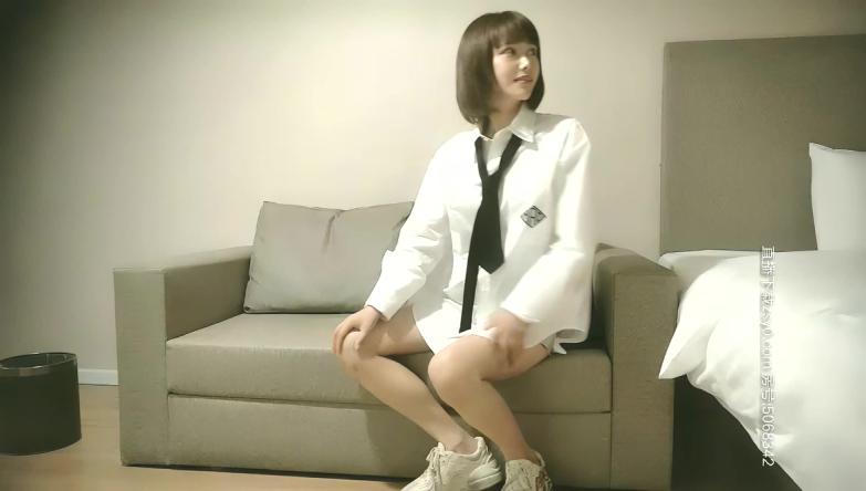 199李会长探花约了个高颜值苗条短发妹子蹲着口交抽插猛操