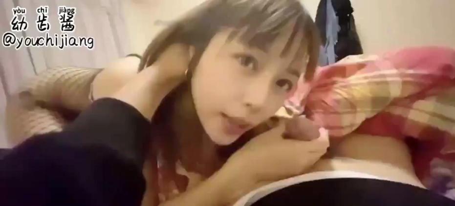 绝品推特女神【幼齿酱】最新私拍福利,校花级颜值!