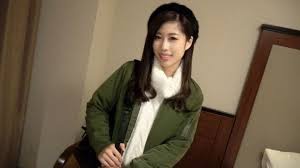 网上应聘AV体验，初次拍摄全记录 612 朱里，21岁，服装店员。