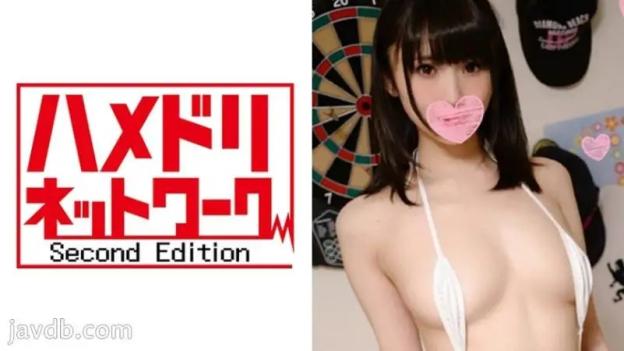 激辣美女大学生三根肉棒乱交中出，最强淫荡女生被干到高潮。