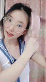 最新安安宝贝清纯眼镜学妹暑假在家偷偷播看着外表是个乖乖女脱光了骚气逼人