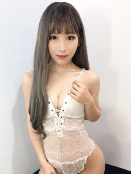 网曝门事件亚洲区swag人气冠军女神linlinbaby实力做爱小视频流出 ktv啪啪抱着操 颜射口爆 高清720p版