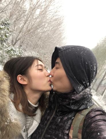 热恋三年的清纯女友即将成为我的妻 你知我长短 我知你深浅 无套后入内射 高清私拍340p 超清1080p原版无水印