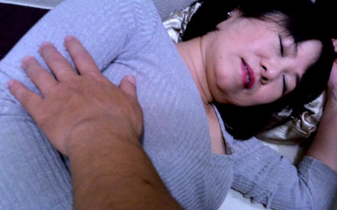 erdm-185 酔っ払った人妻olを自宅に連れ込んで喰いまくる4時間