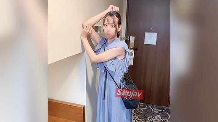 美巨乳OL背叛再绝顶,10米内男人全陷落。2连发内射!