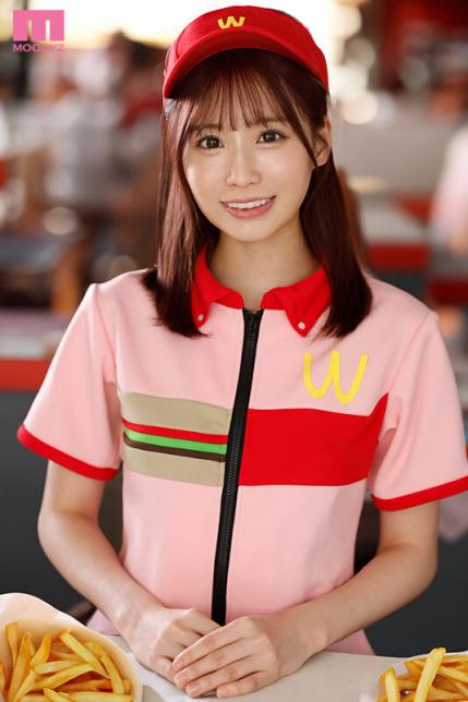 mimk-201 经典漫改 出轨写实录影 他和我和店长的深夜加班 未步奈奈 破解