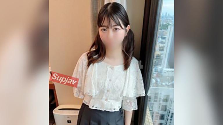 真人露脸!私密好友,素人赤裸激情。淫荡乳头,浓密毛穴,姐姐内裤,天真无邪,震撼人心!