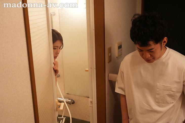 jur-479 妻の妊娠中オナニーすらも禁じられた僕は上京してきた義母真由香さんに何度も種付けsexをしてしまった 瑶真由香