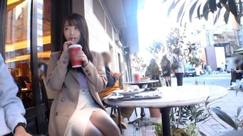 都内看护师初体验,网络应募AV,狂野口交,高潮连连。