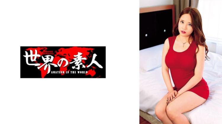 韩国美女激情自慰，淫荡身姿尽显。