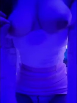 足浴店照顾她生意半个月没操她包间内撩的她欲火焚身一线天美穴一碰全是水 Chinese homemade video