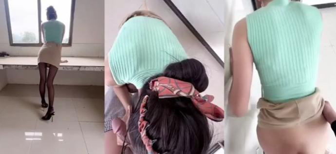 小姨子穿着黑丝在厨房，实在没忍住，色诱她把黑丝都撕扯，暴操至白浆横流 Chinese homemade video