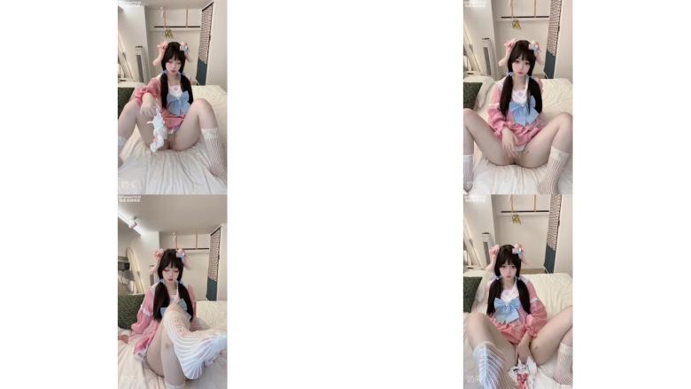 b站超高颜值大眼萌妹奶芙兔叽兔姬 粉嫩一线天肉鲍，超美颜值顶级尤物，清纯淫靡并存，美乳丰臀超反差小姐姐(4v)32