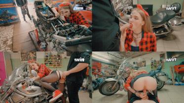 超甜美小骚货dolly rud最顶级的蜜臀之一机车修护老板娘完整版黑丝美腿翘臀脏兮兮的也要啪啪难得内射464