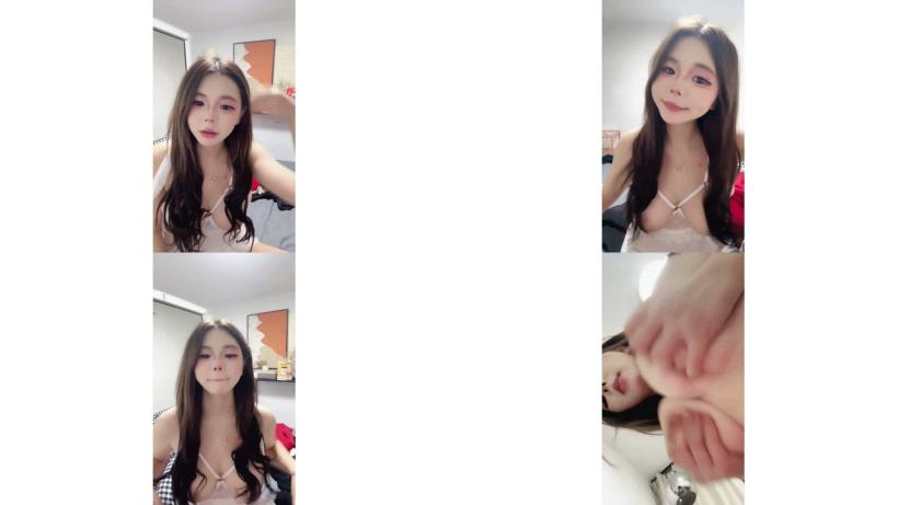 新人巨乳校花 奶子超漂亮毛毛大王性感丝袜紧身裤脱衣舞 丝袜套头上 自慰 100秒射