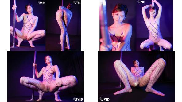 《最新衆籌熱門精品》成人站非常熱門暢銷的熱舞油姬系列【推油镂空情趣火辣鋼管豔舞 炮機瘋狂抽插陰門大開】