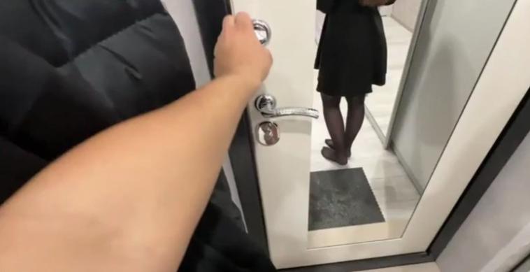 老婆出国的后果！肥臀无毛穴变成邻居老外的泄欲肉便器 Chinese homemade video