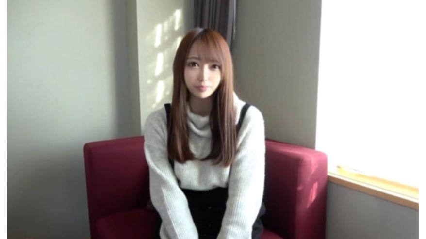 FC2-PPV-4809987 アイドル志望の18歳 美女。濃厚イラマチオから生挿入懇願。立てなくなる程激しく突いて痙攣イキ中出し