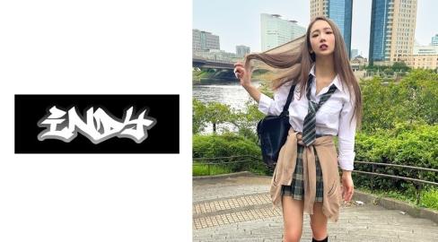 【私拍】黄裤子妹观光轮约会_看着像骚货却超害羞的辣妹中出