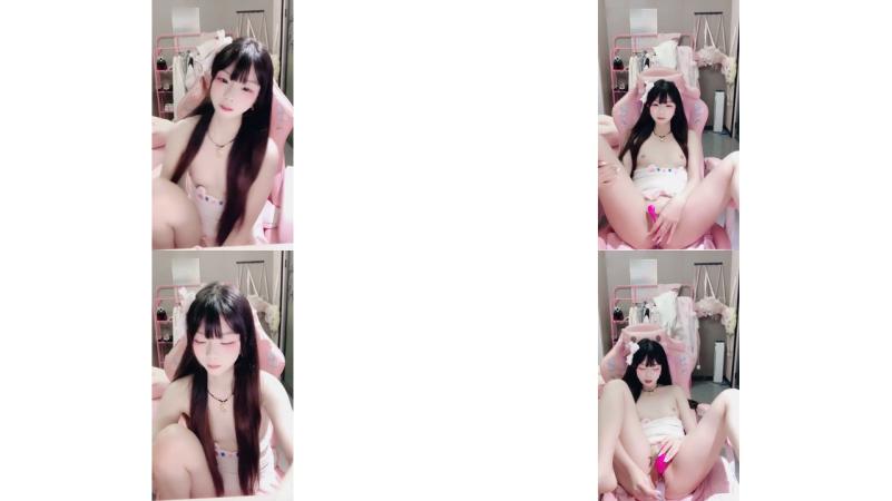 小萝莉尕尕终极梦想盛宴 口交假鸡巴道具抽插掰开给狼友看特写好骚1