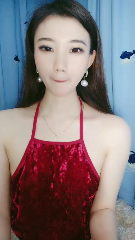 气质很佳保养很好的小魔女  第一人称自慰 超级粉嫩白虎嫩穴