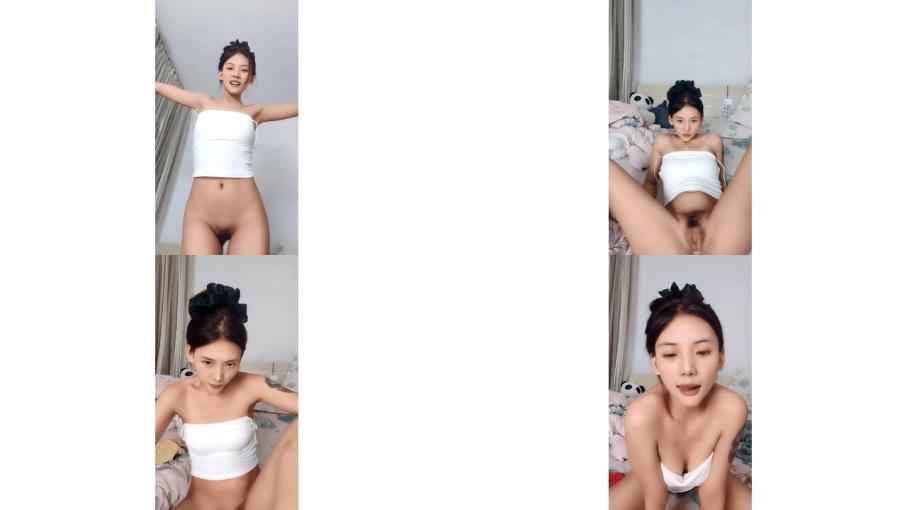 新来的高颜值吊带小美女精彩小秀直播全程露脸诱惑狼友给狼友看骚奶子很诱人刷礼物看逼逼淫声荡语不断