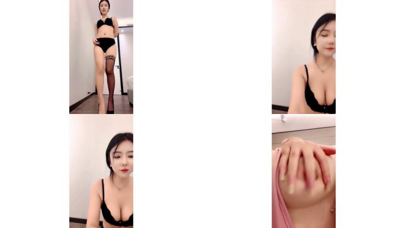丝袜高跟全程露脸两个极品少妇让大鸡哥双飞啪啪直播大秀，吃奶玩逼口交大鸡巴，多体位蹂躏爆草，浪叫不止