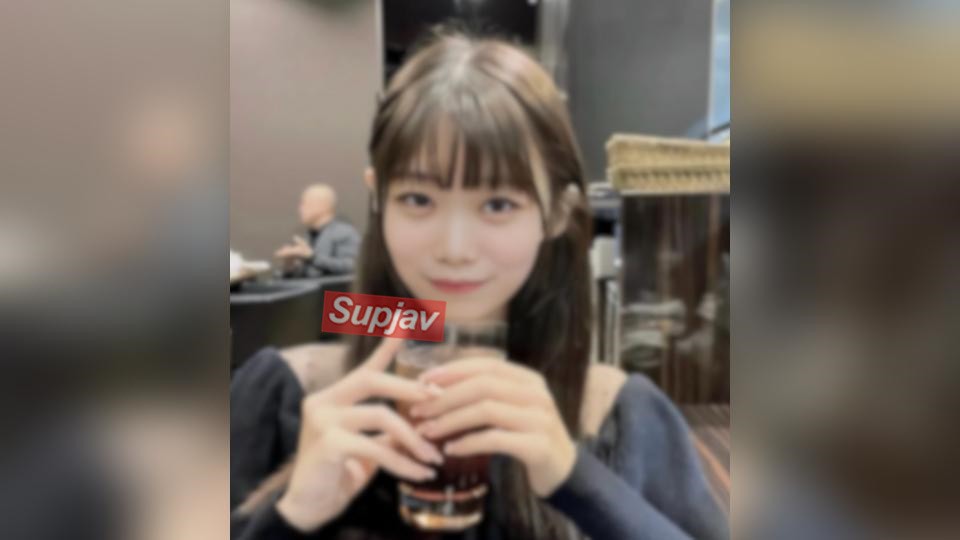 秋田出身名校大四读者模特，秘密会中背叛男友危险日中出 沙也加酱