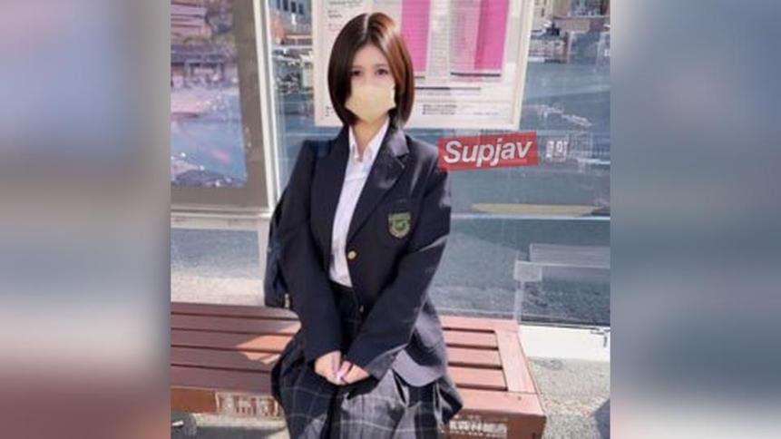 原石级G罩杯乡下高中小逼 毕业前穿制服连射四发 两次颜射两次中出狂射高潮 -2