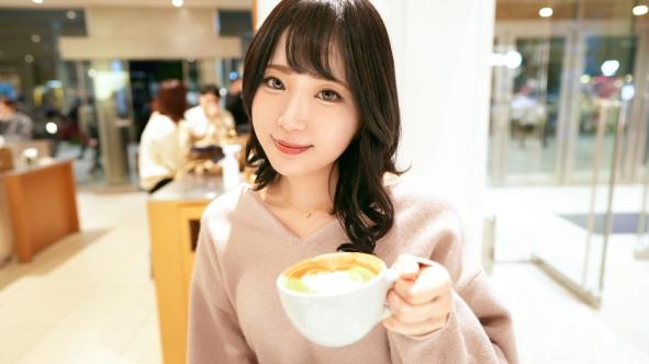 第一次和男友以外SEX，高挑美女美容师羞涩中被硬抽插到漏出淫声