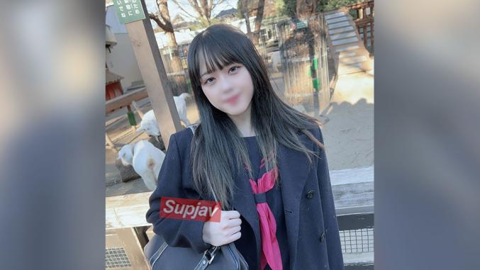 内向双马尾女学生，水手服下白肌E杯连续2次中出