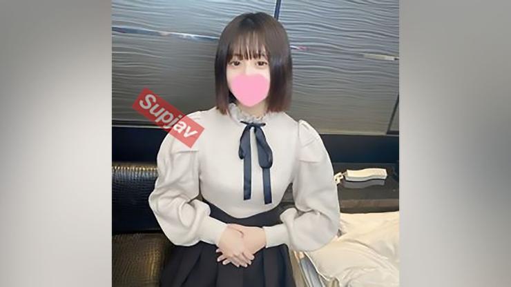 极品纤细可爱普通大学生，半推半就SEX后忍不住内射。-1