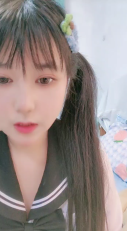 【纯欲系天花板】今日首播，18双马尾萝莉，JK装短裙，撩起衣服揉捏奶子，紧致超粉美穴，超近距离特写，妹子一脸呆萌