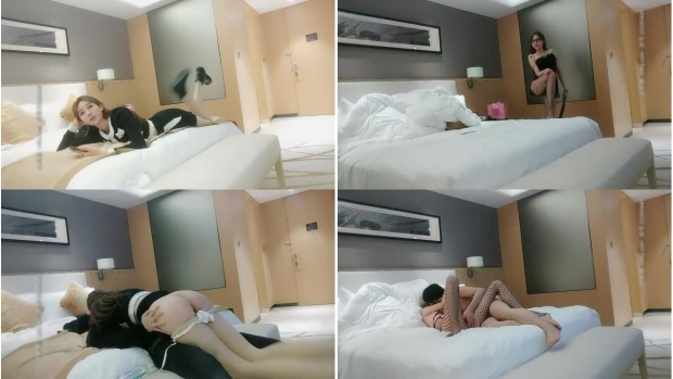 探花郎李寻欢再约声音嗲嗲高颜值妹子啪啪，性感皮短裤黑丝诱惑一番换上连体网袜猛操