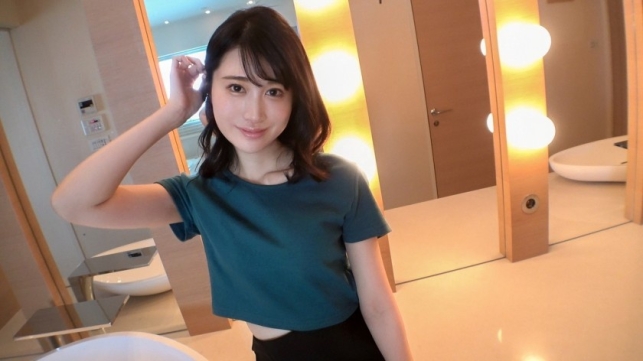 【啊…好舒服…】苗条美女沉溺最爱的性爱，巨根撞深处后扭腰高潮（樱井麻美）