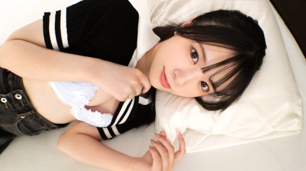 【苗条美少女与M气质】只体验普通玩法的纯真美少女想尝试特别玩法【首次拍摄】